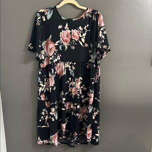 Heimish U.S.A Floral Short Black Dress 3XL